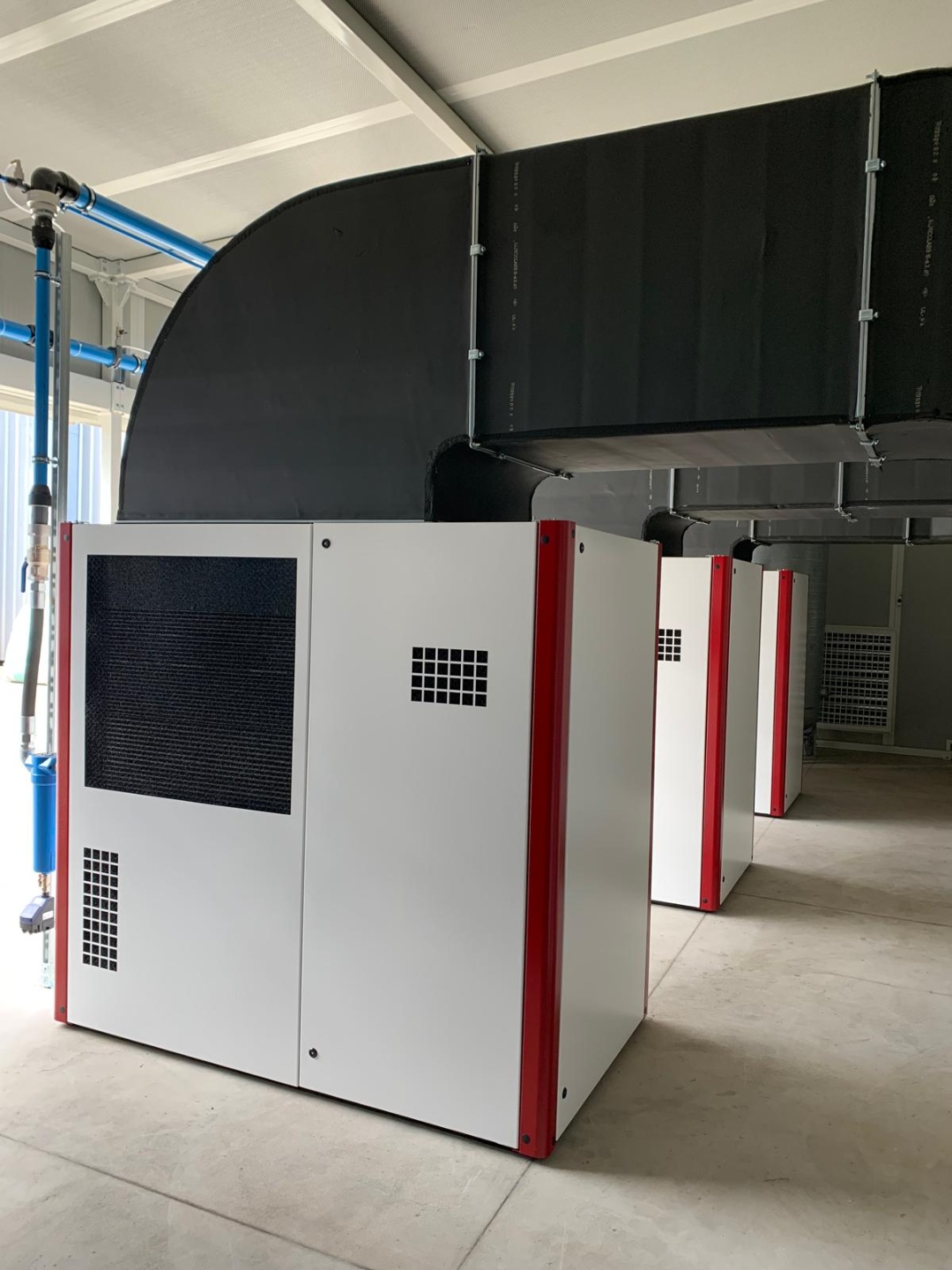 Tre compressori industriali installati da EL-MA