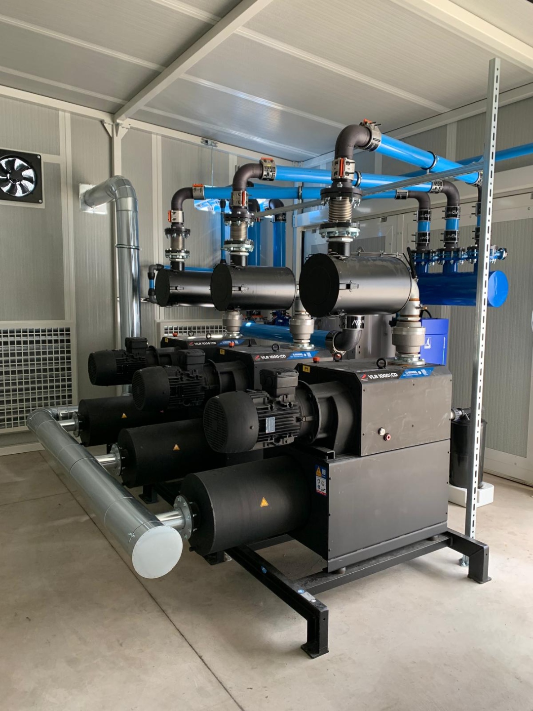 Centrale vuoto con pompe a palette e collettori