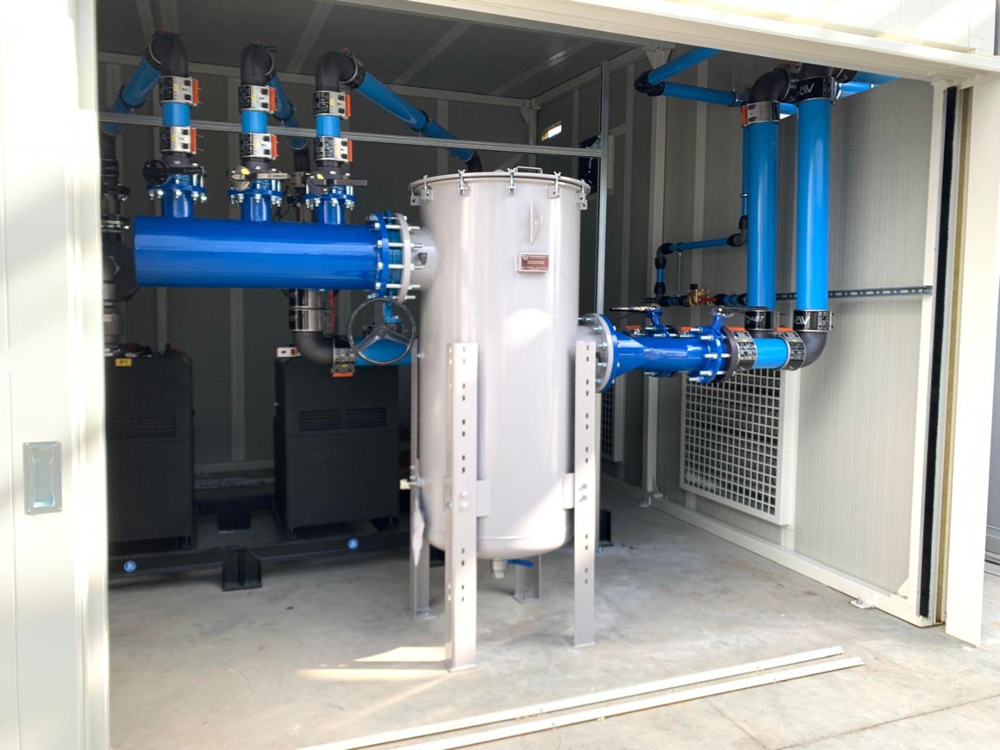 Centrale vuoto con serbatoio e collettori in alluminio